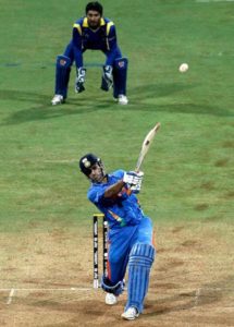 MS Dhoni Winning Sixer